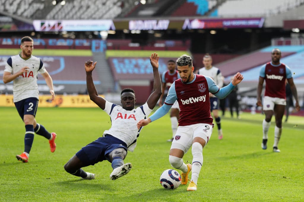 Tottenham no logra salir del hoyo en el que están y tras la derrota 2-1 frente al West Ham United, los comandados por José Murinho se quedan en la novena posición con 36 unidades.