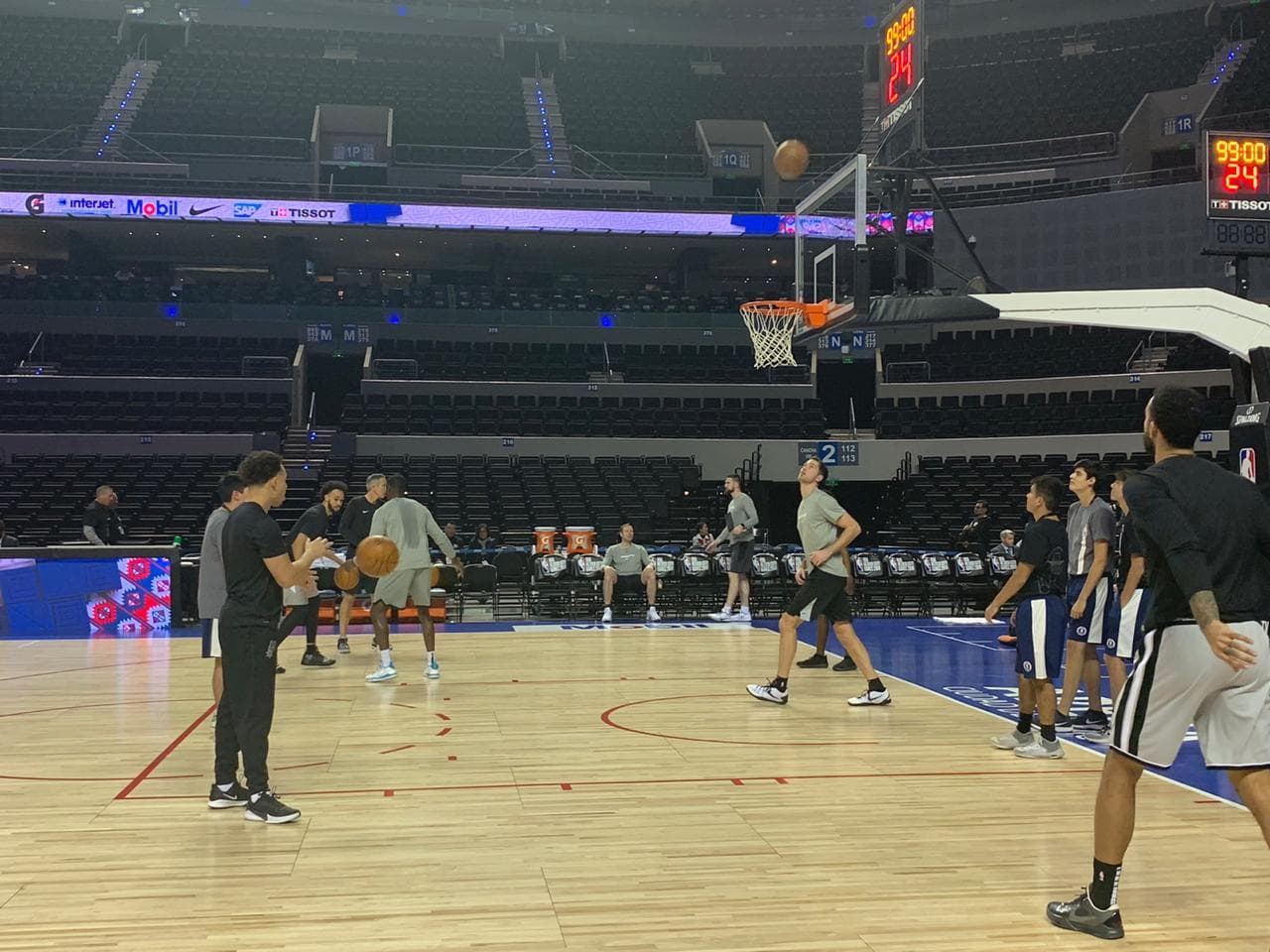 El Arena Ciudad de México esta listo para albergar el duelo de la NBA entre Spurs y Suns.