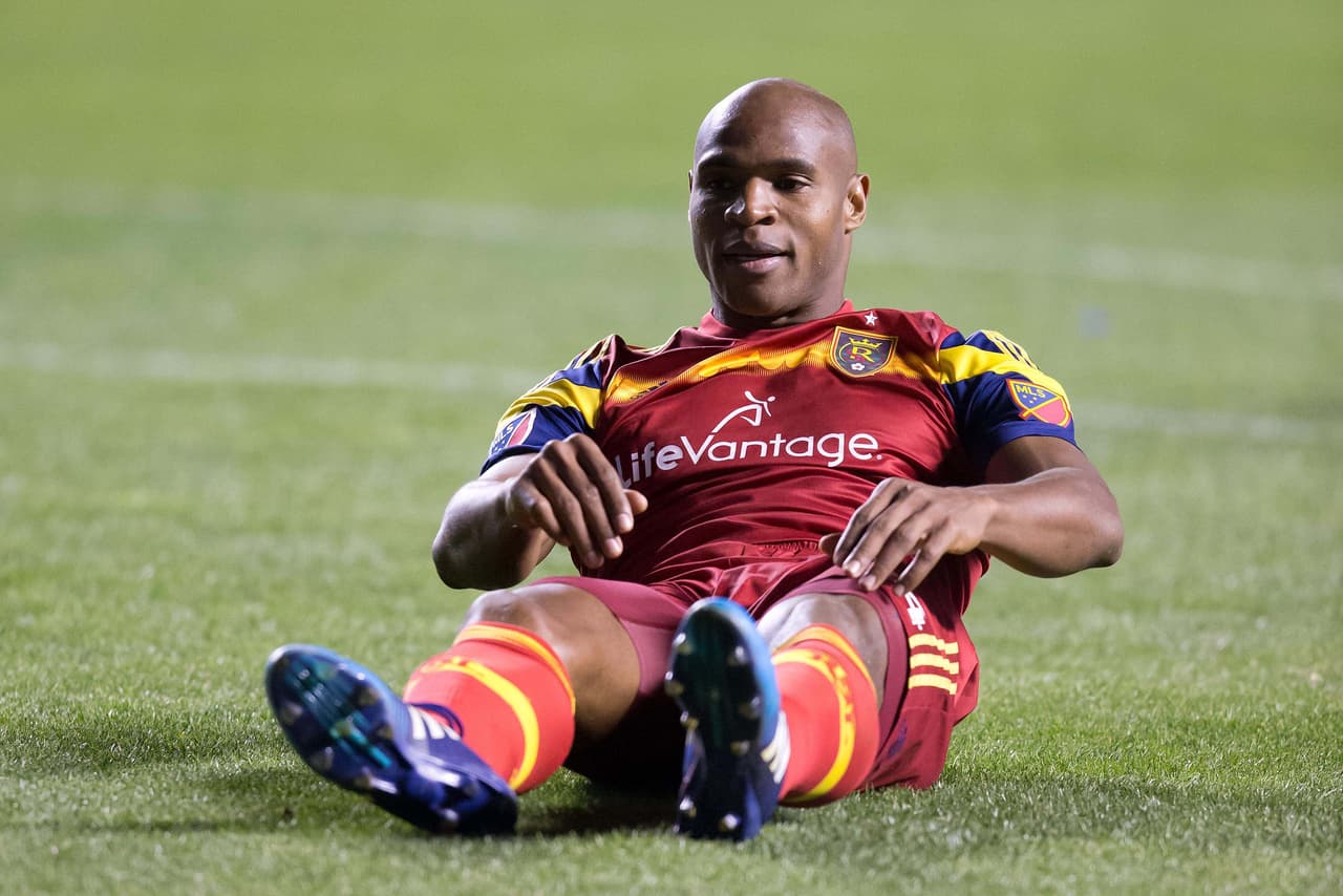 Continúa el éxodo de los veteranos en Real Salt Lake, Jámison Olave no regresará en 2017