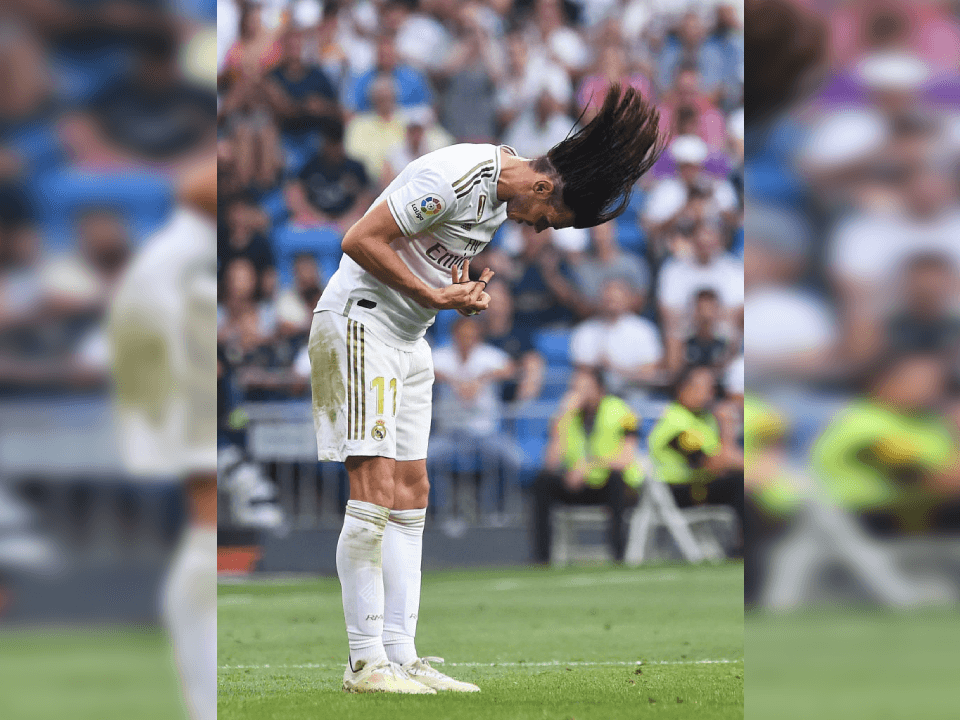 Al paso de los años, la popularidad de Bale fue creciendo, así como su cabello.