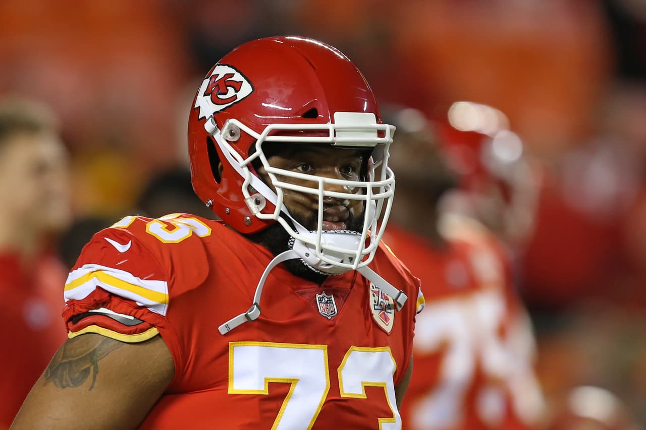 Indigente gana boletos para Final de Conferencia tras ayudar a jugador de Chiefs