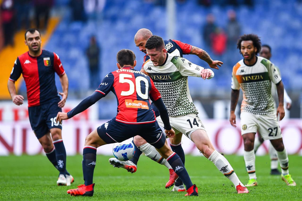 Genoa y Venezia no se hancen daño durante la onceava jornada en la Serie A. El mexicano Johan Vásquez fue titular durante el encuentro y disputó los 90 minutos.