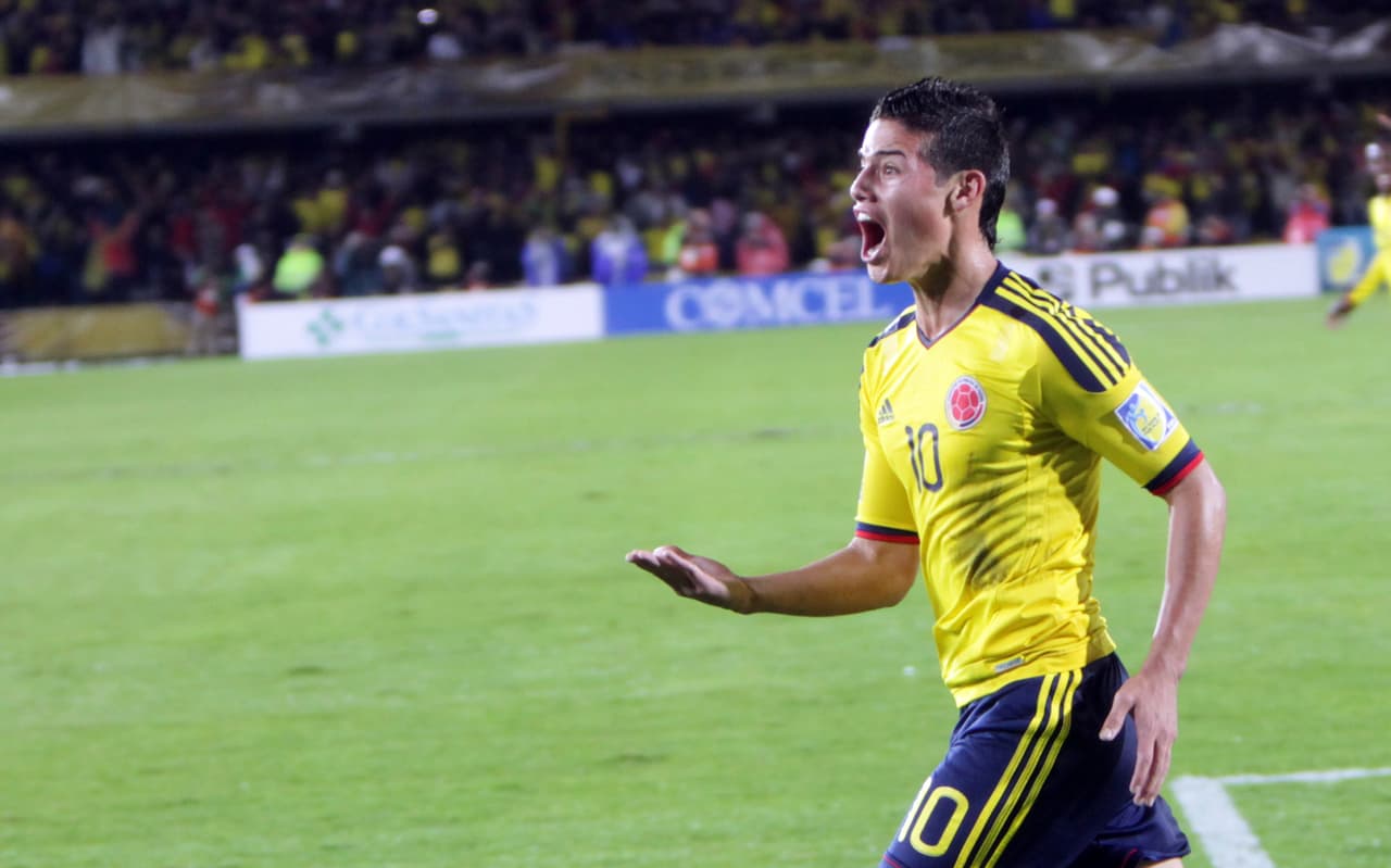 En 2011 con Colombia fue campeón del torneo Esperanzas de Toluon y James Rodríguez fue nombrado el mejor jugador del certamen.
<br>