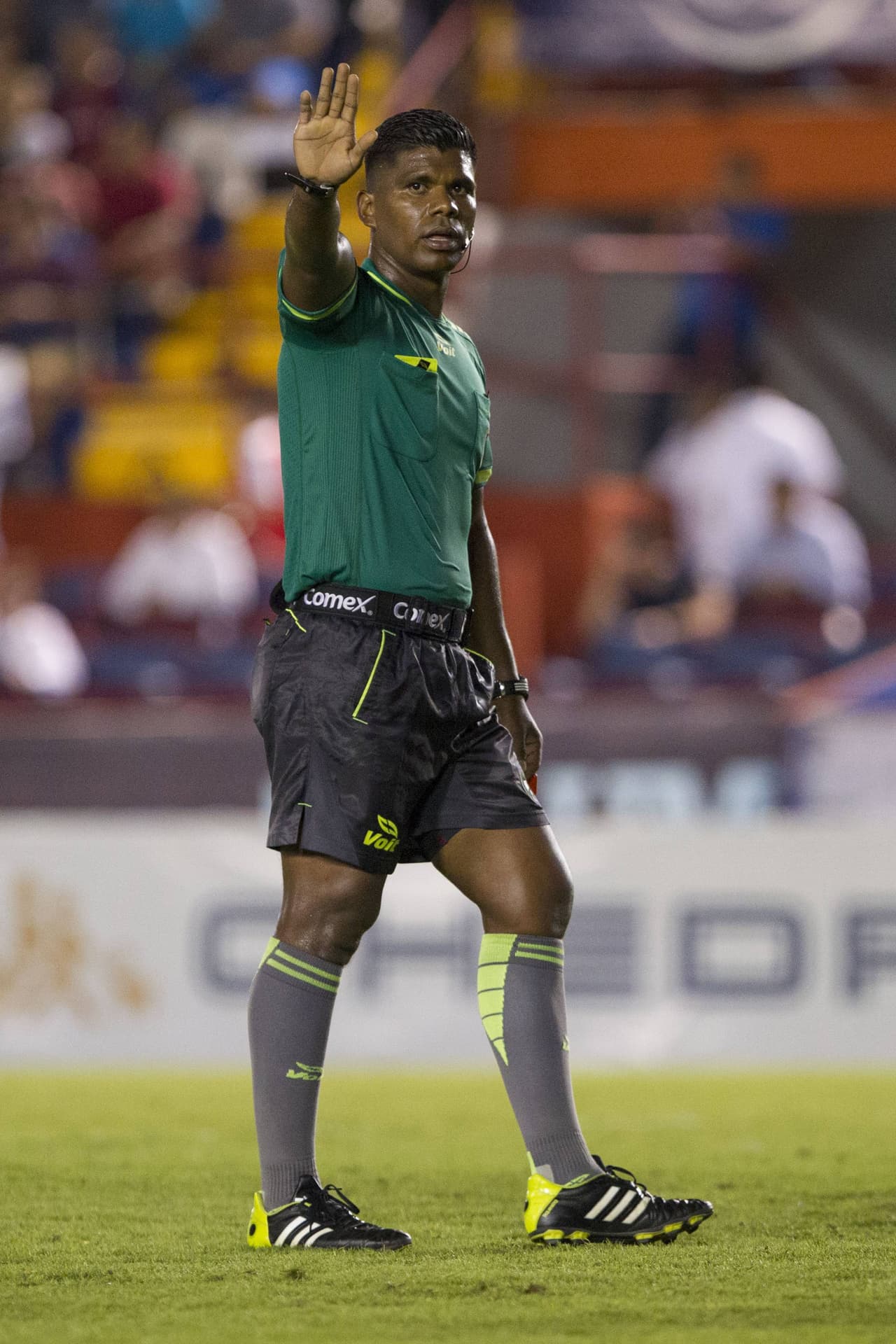 Adalid Maganda: “Quiten a ese racista que es Brizio”