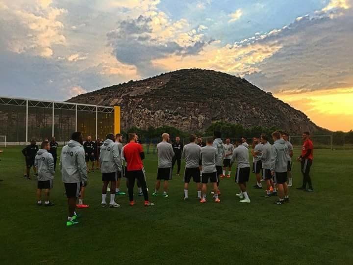 El equipo canadiense ya se entrena en las instalaciones del Pachuca.