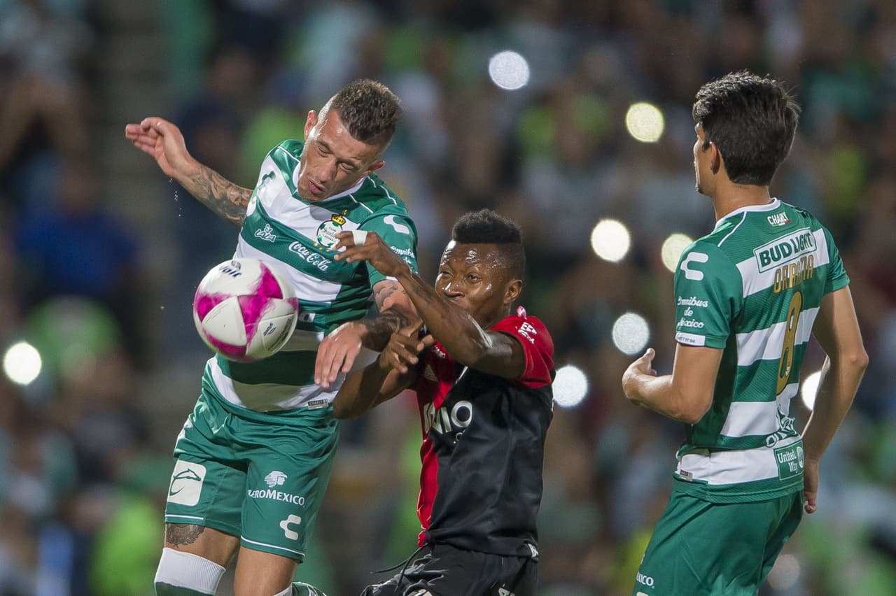 <b>Volante:</b> Clifford Aboagye (Atlas, 0)