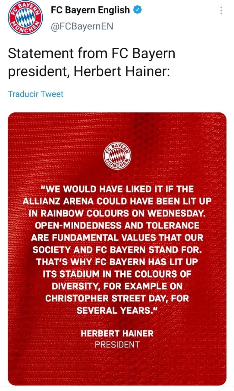 Fue así como equipos y jugadores, en sus redes sociales, muestran su apoyo compartiendo estadios de colores representativos a la bandera LGTB´.