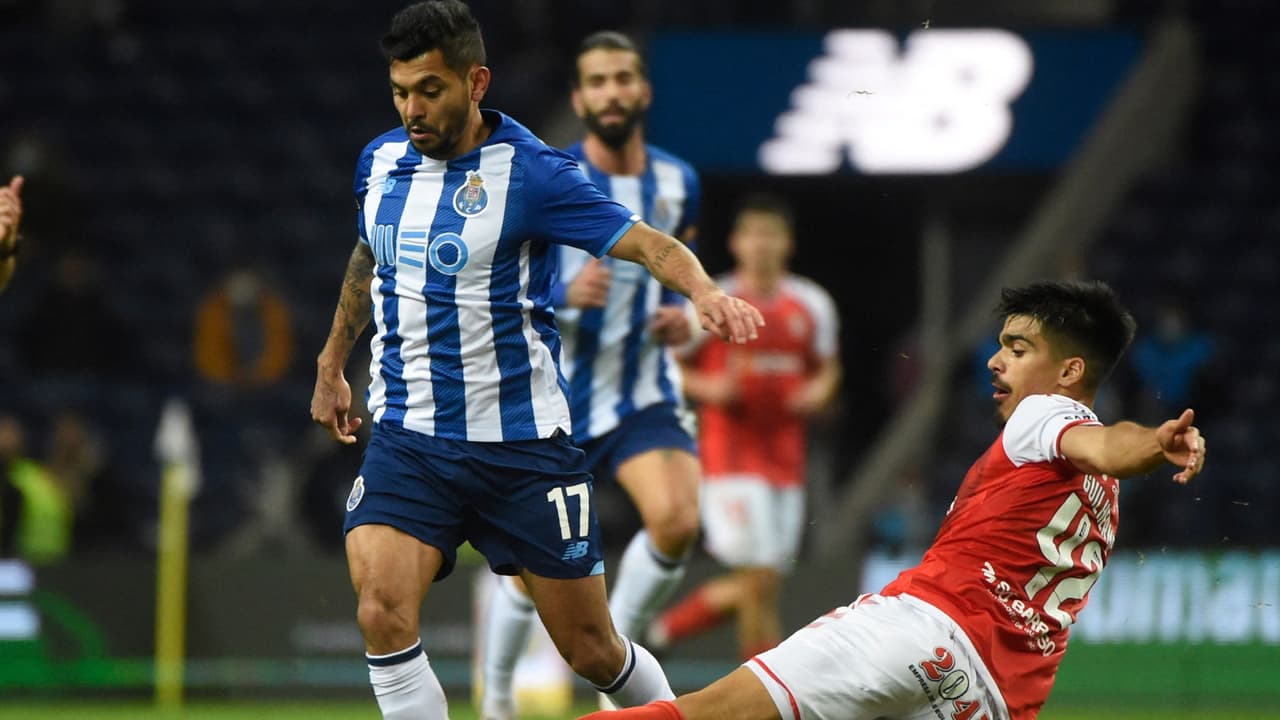 Jesús ‘Tecatito’ Corona, segundo más valioso en su posición en el mundo