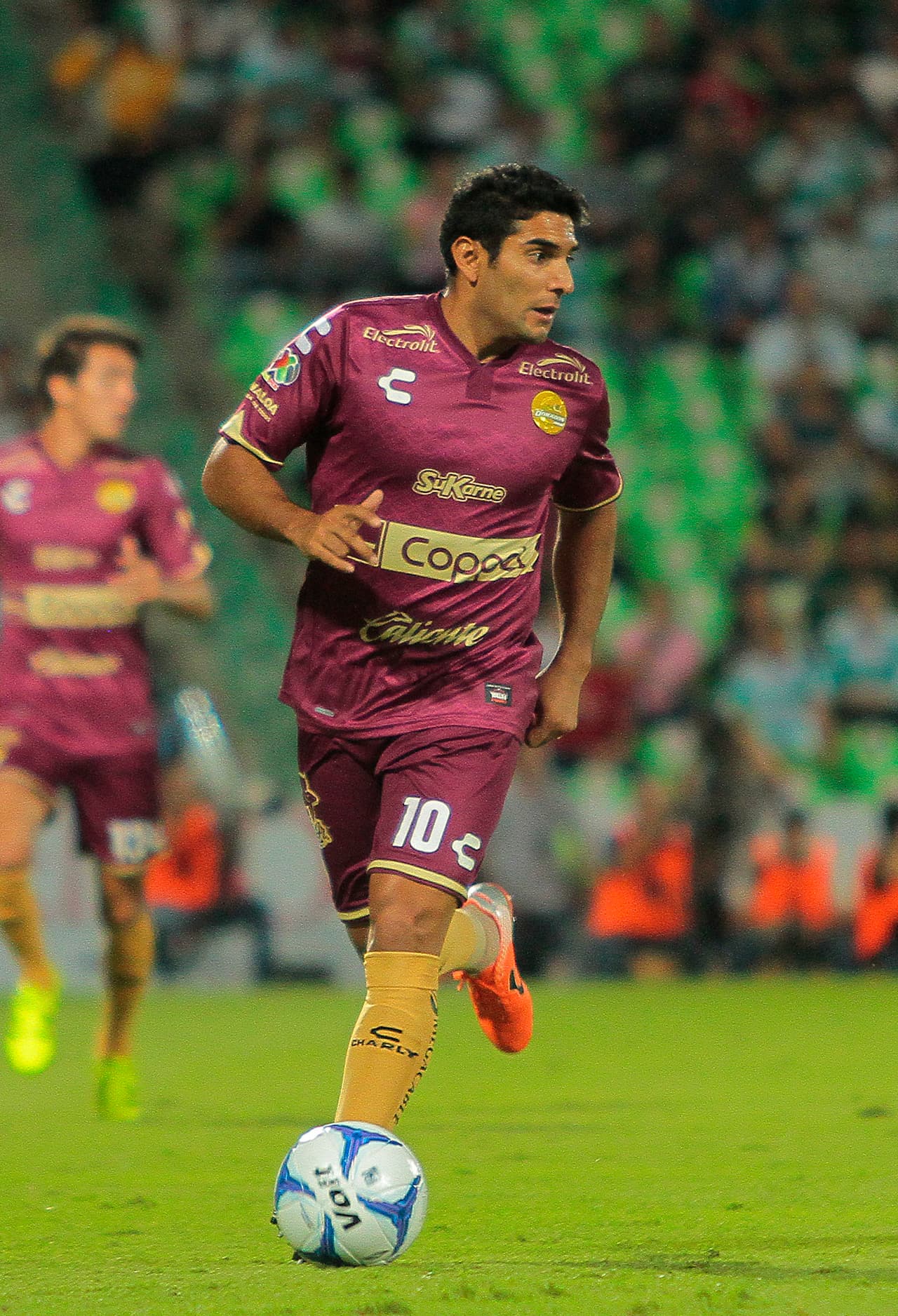 Dentro de las últimas operaciones del día, Martín Bravo pasó de Dorados a Santos Laguna.