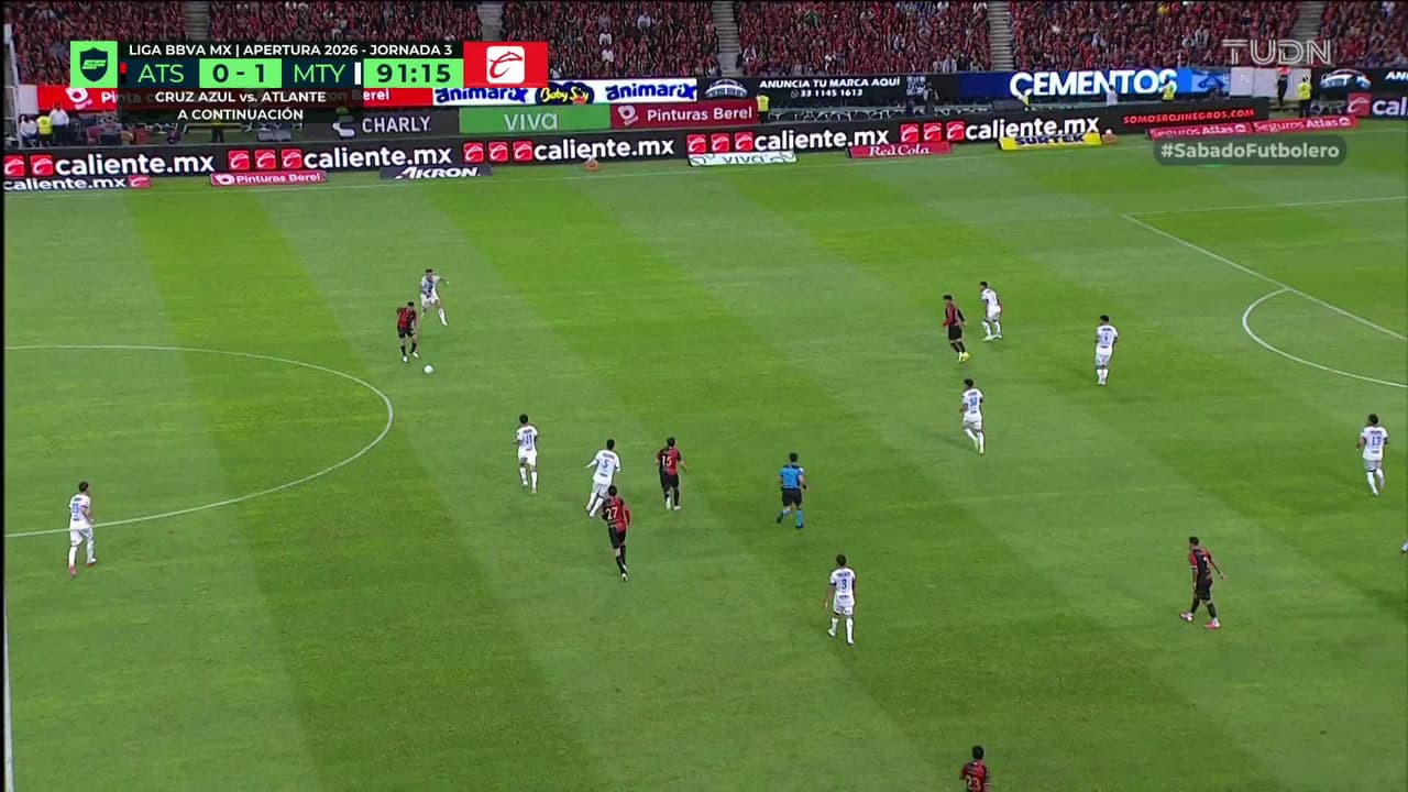 ¡TIRO ATAJADO! disparo por Iker Fimbres.