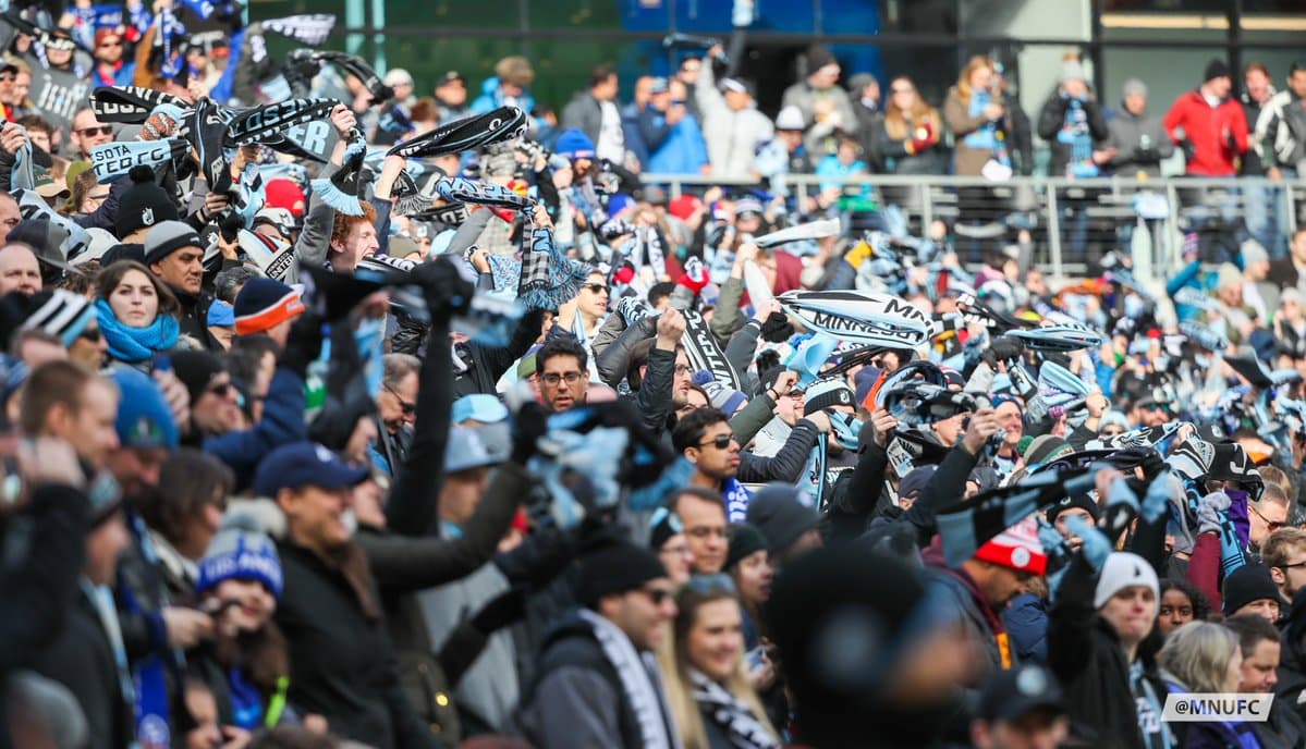 Los fanáticos de los 'Loons' no desaprovecharon la apertura del inmueble y lo ocuparon en su totalidad en el juego contra New York City FC.