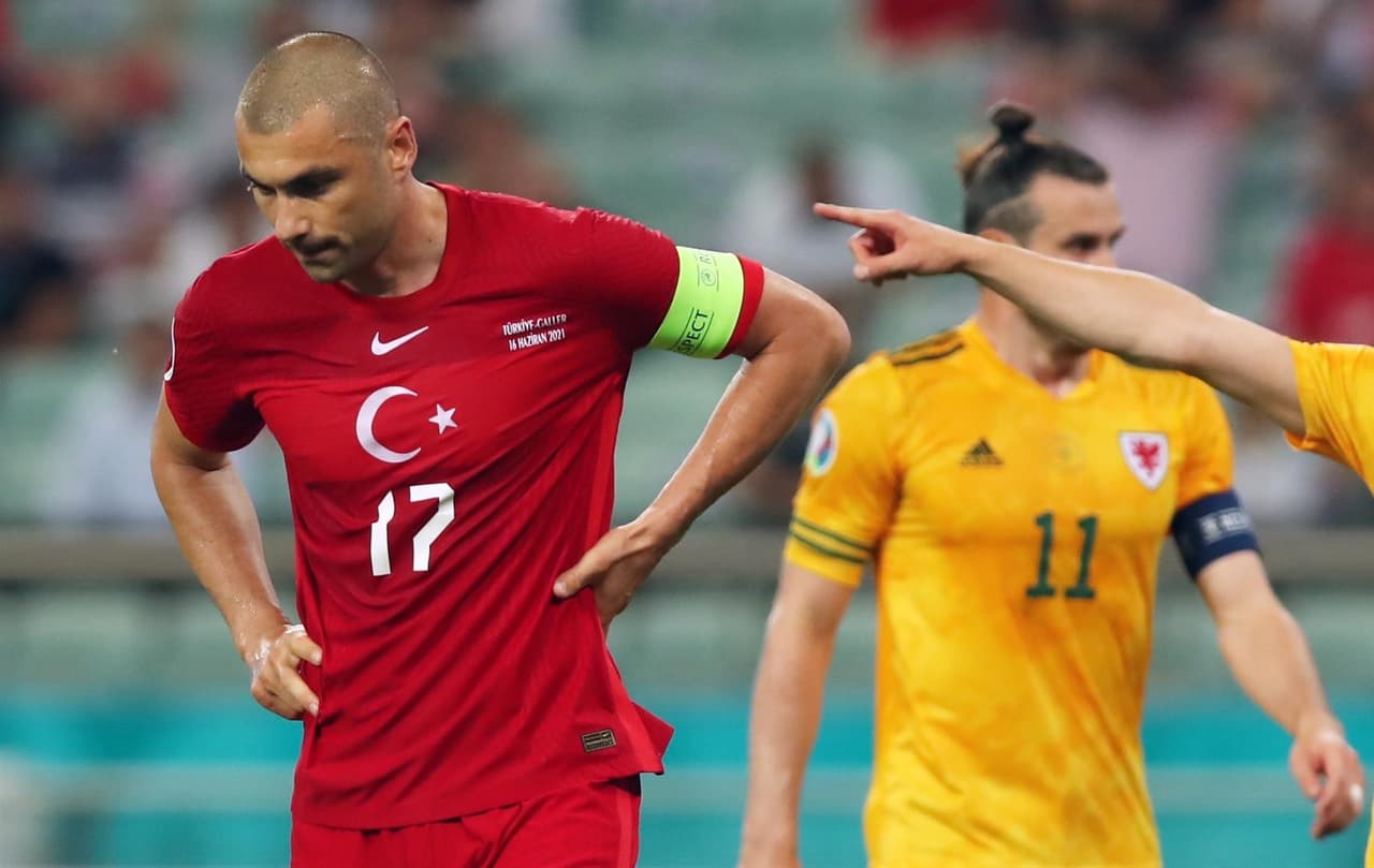 Gales logra derrotar 2-0 a Turquía en su partido inaugural del Grupo A en la Euro 2020. Con goles de Aaron Ramsey y Connor Roberts, los 'Dragones' suman sus tres primeros puntos en la tabla. Gareth bale hizo doble asistencia pero falla penalti.