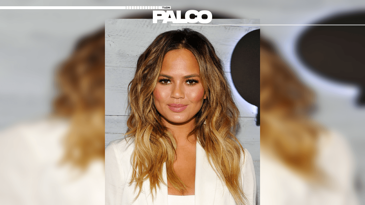 Chrissy Teigen y sus altibajos de la fama | La exmodelo y ahora mujer de negocios, comparte varios detalles sobre su vida, sobre John Legend y más.