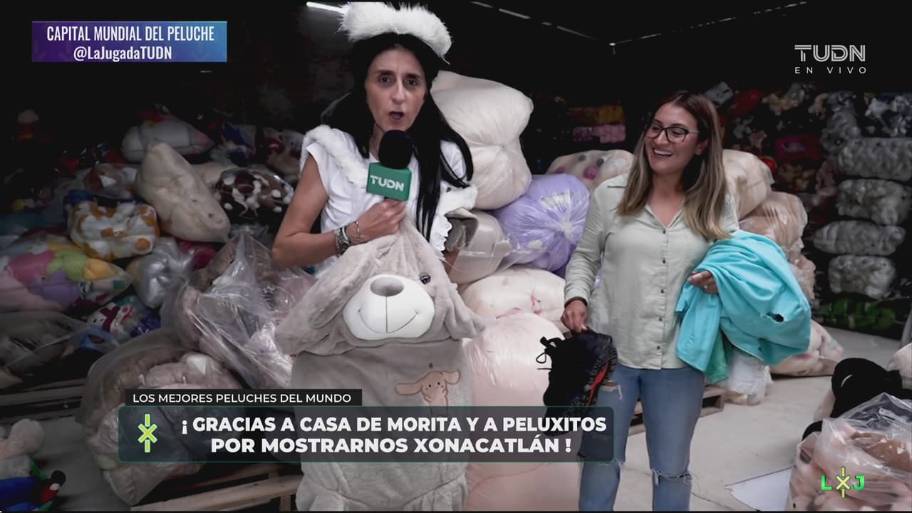 Excelsa visita la capital mundial del Peluche