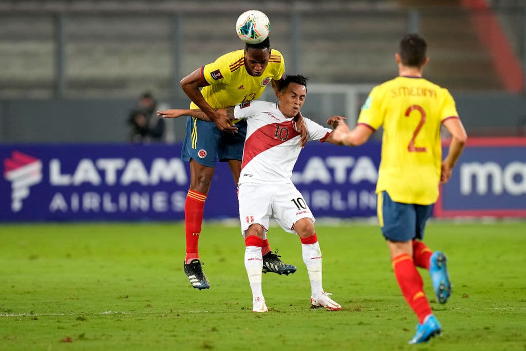 Yerry Mina, Mateus Uribe y Luis Díaz se encargan de golear a Perú 0-3 en la eliminatorias rumbo a Qatar 2020.