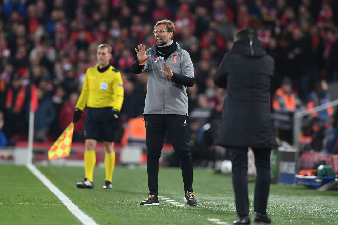 El técnico alemán Jurgen Klopp tuvo una nómina con varios titulares para no correr peligro.