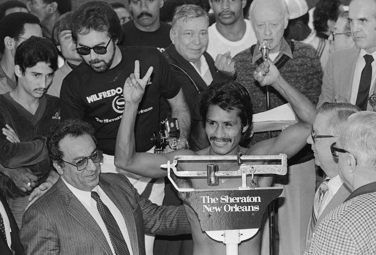 Entre 1974 y 1986 no había quien le hiciera sombra; fue invencible. Uno de sus combates más recordados fue ante Carlos Zárate en 1979. Disputaban el Campeonato Mundial y el de Cuajimalpa se llevó el polémico combate por decisión dividida.