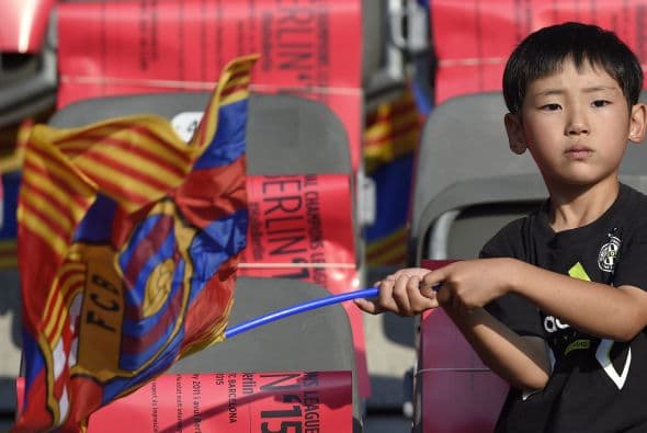 Todo listo en el Olympiastadion donde Juventus y Barcelona se enfrentarán.