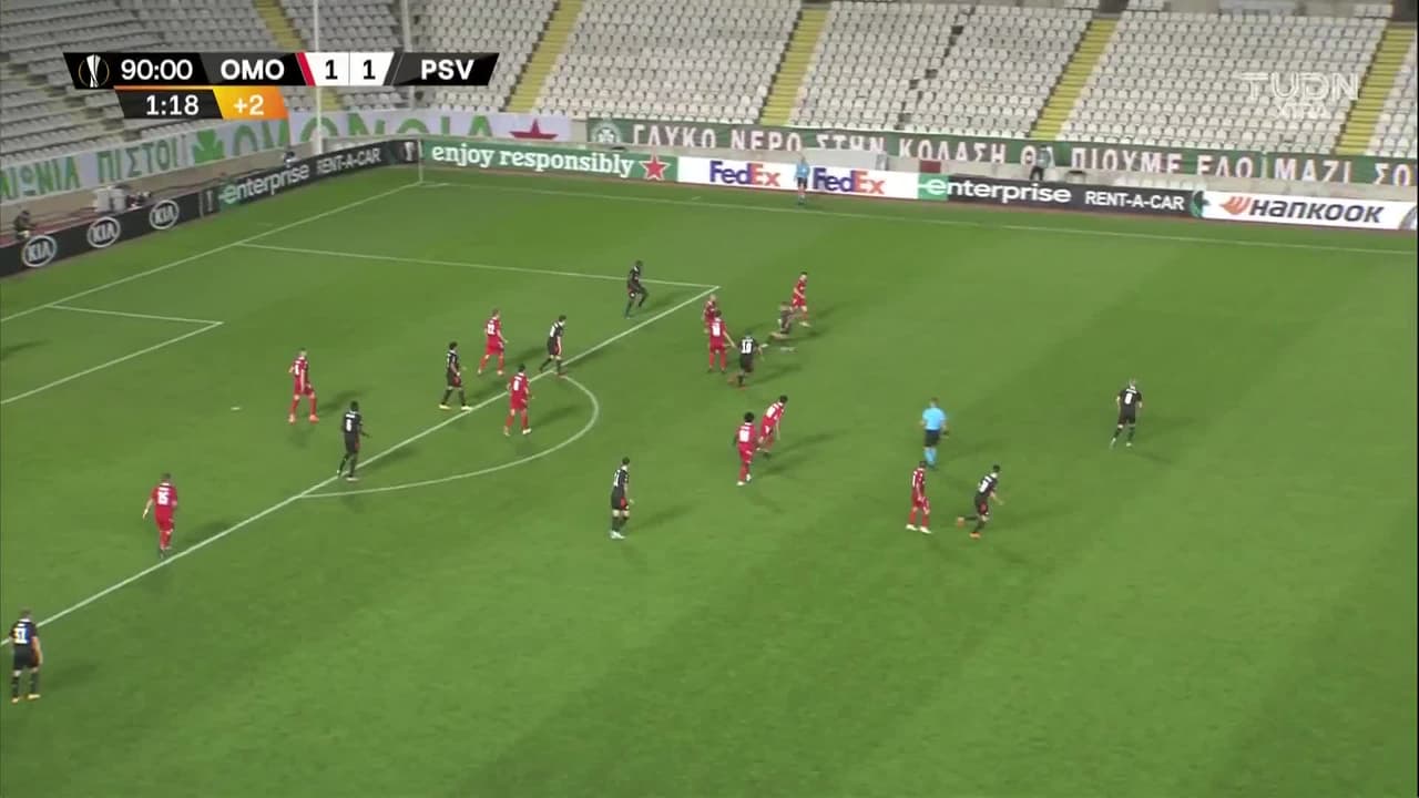 ¡Sobre la hora! Malen puso el 1-2 final para el PSV Eindhoven