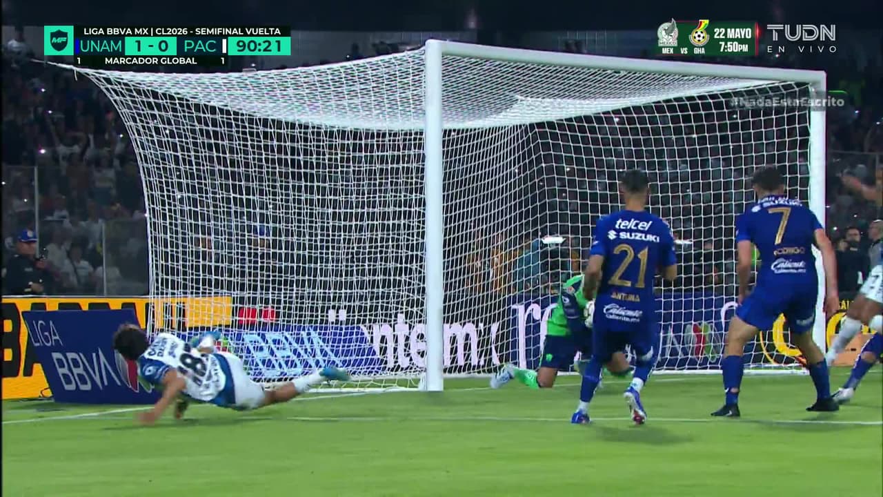 ¡TIRO ATAJADO! disparo por Gael Álvarez.