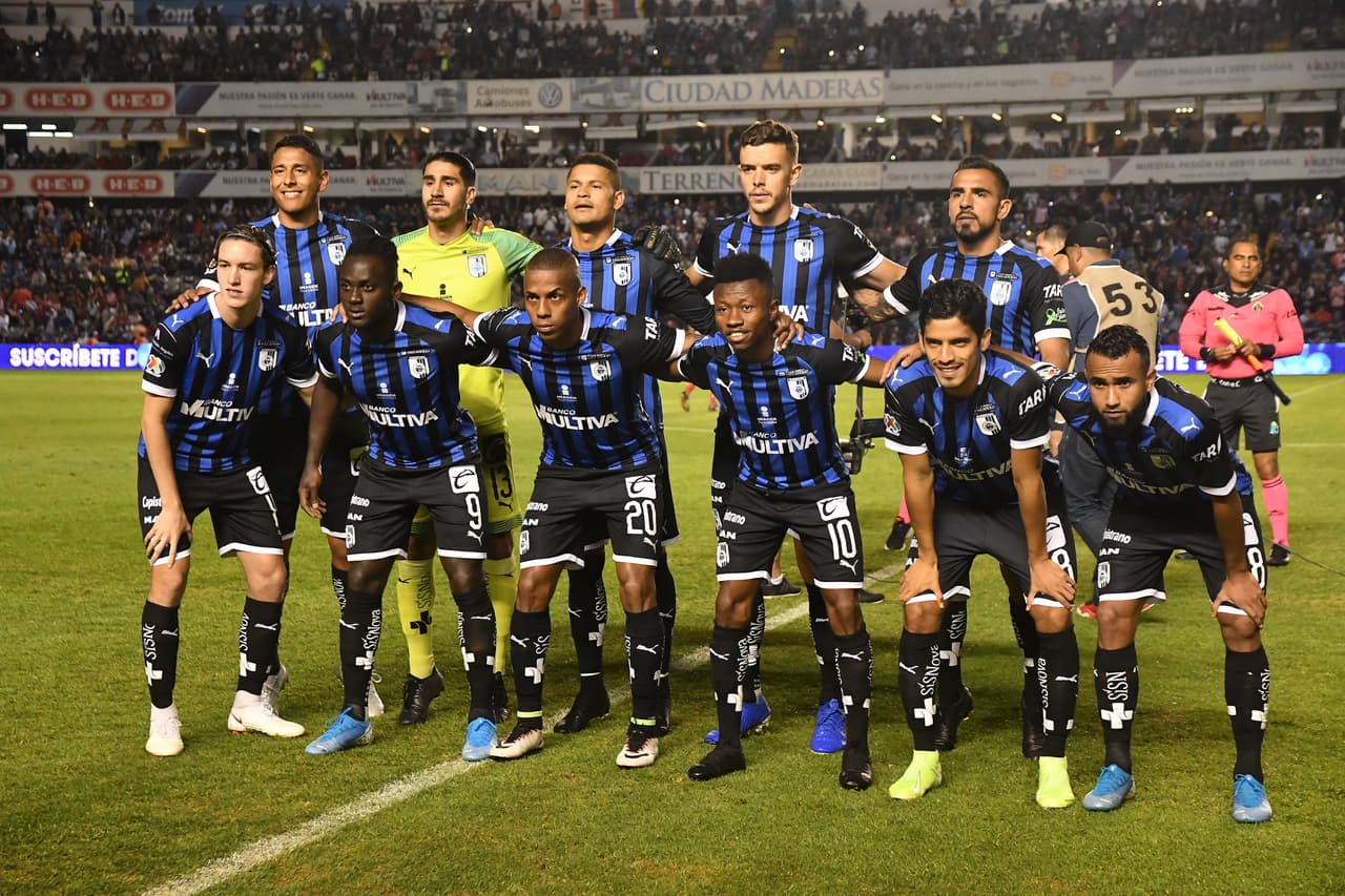 Necaxa aprovechó la superioridad numérica y repitió dosis con triunfo 2-3 (2-6 global) ante Gallos Blancos.