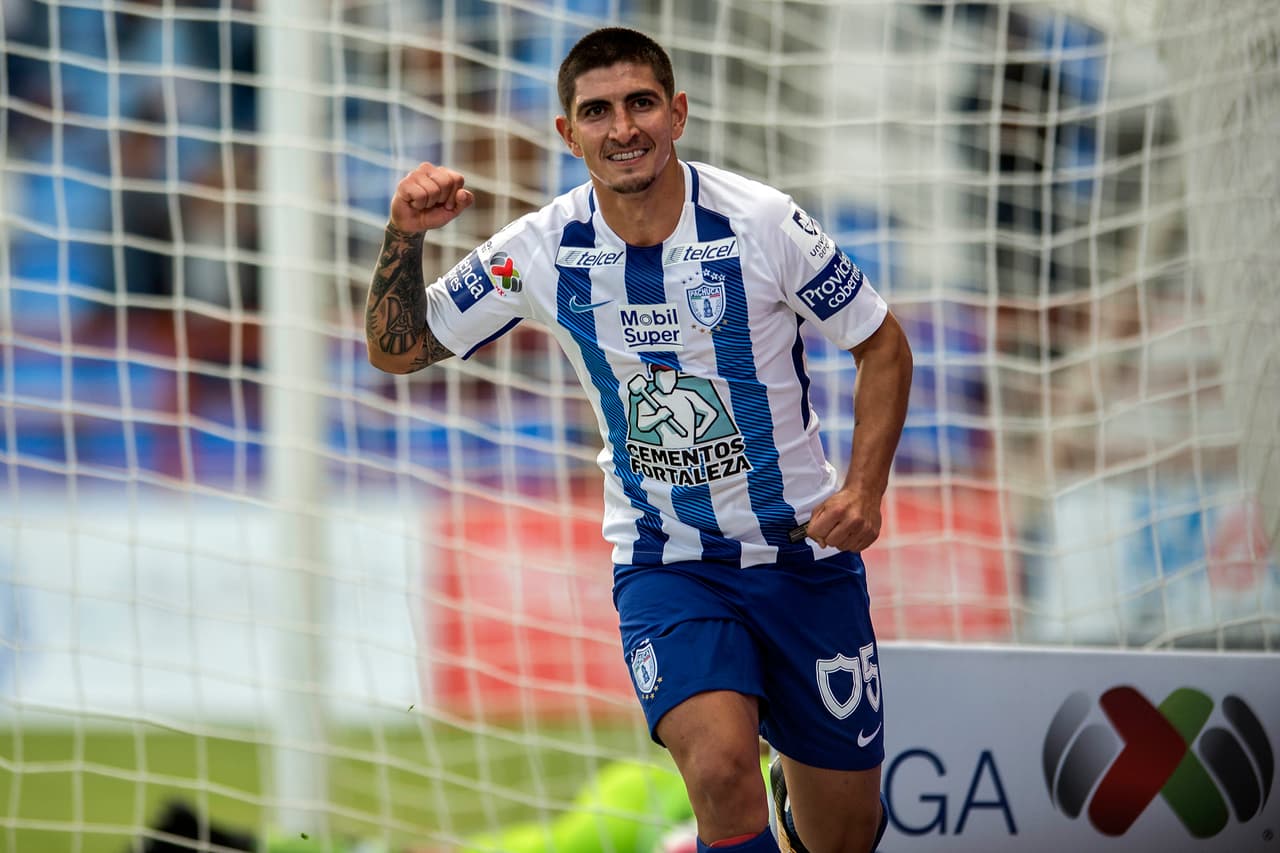 Las Chivas lo extrañan demasiado.