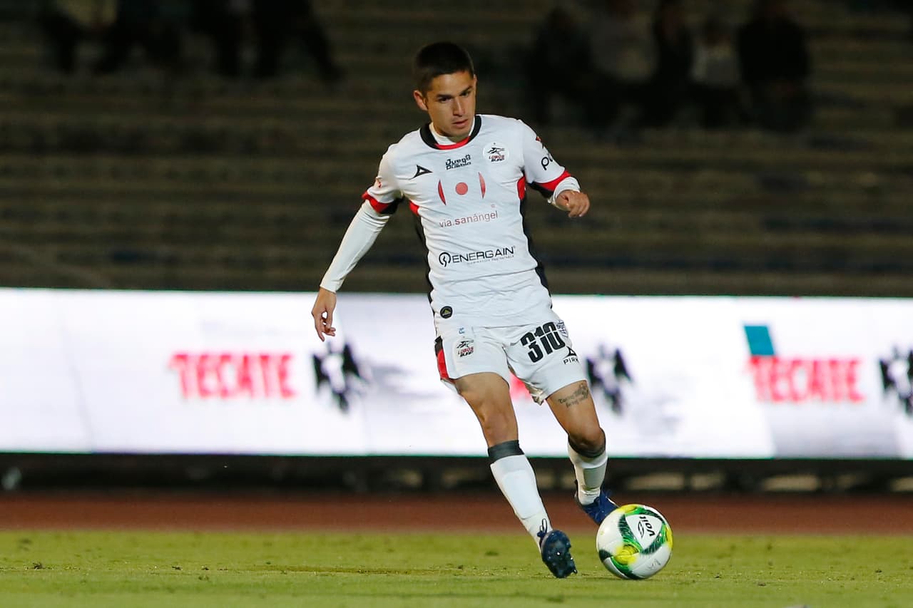 <b>Edson Torres</b>, mediocampista, jugó siete partidos y no marcó gol mientras estuvo cedido a Lobos BUAP en el Clausura 2019.