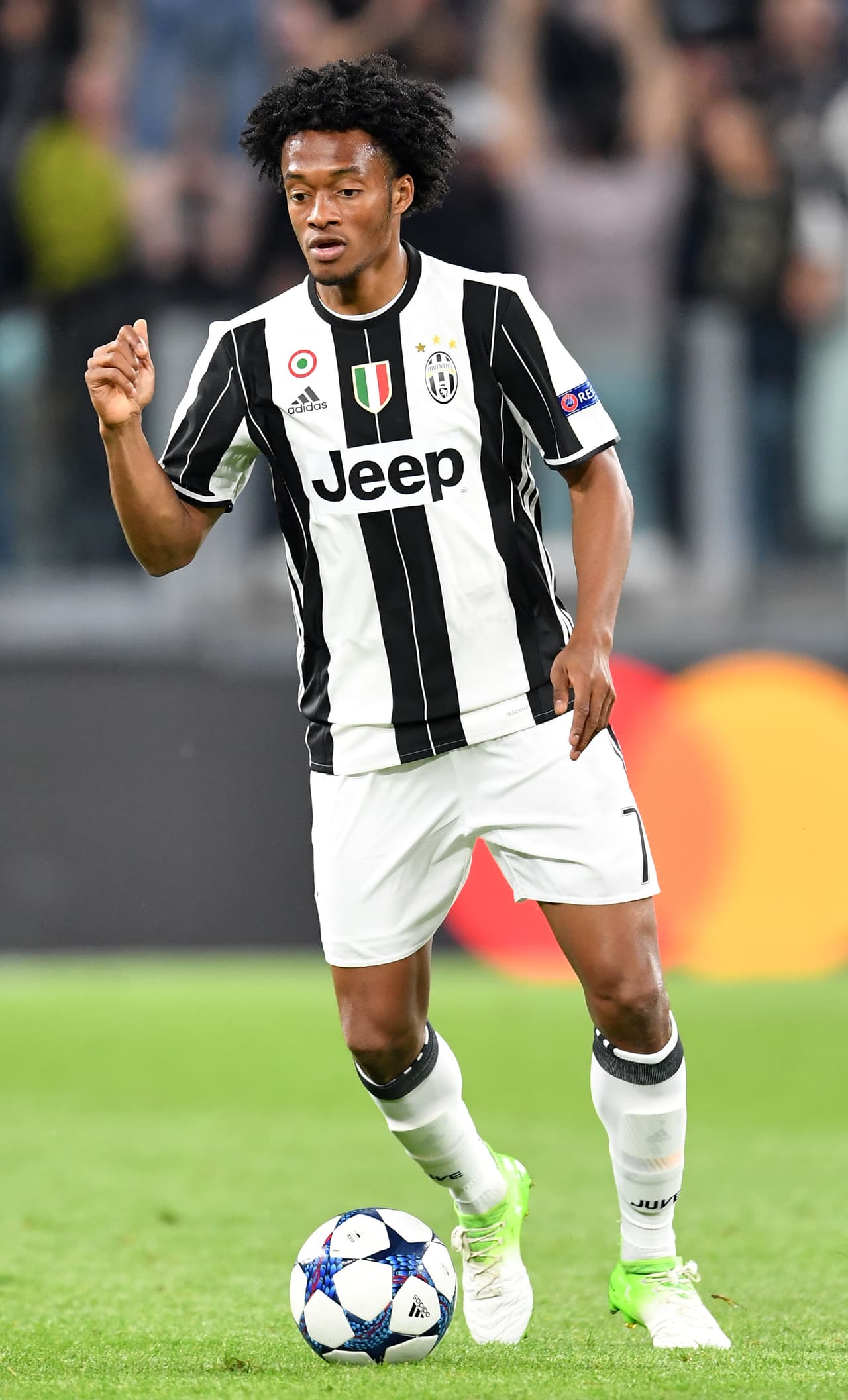 De no creerse: Juan Guillermo Cuadrado está en su segunda campaña cedido en la Juventus. ¿Volverá a Stamford Bridge, dado que Antonio Conte lo conoce muy bien?