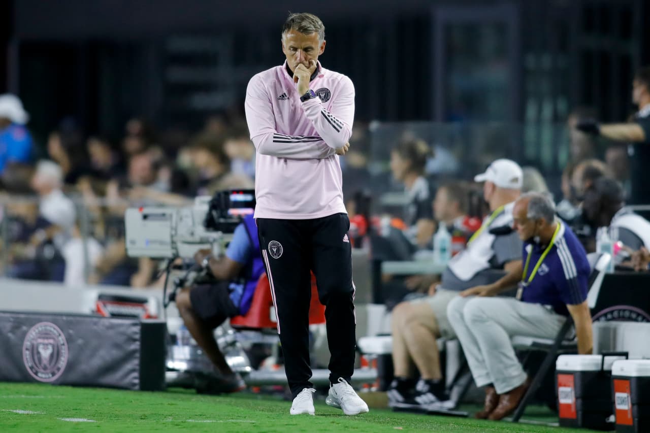 Otro resultado preocupante para el conjunto de Phil Neville.
<br>