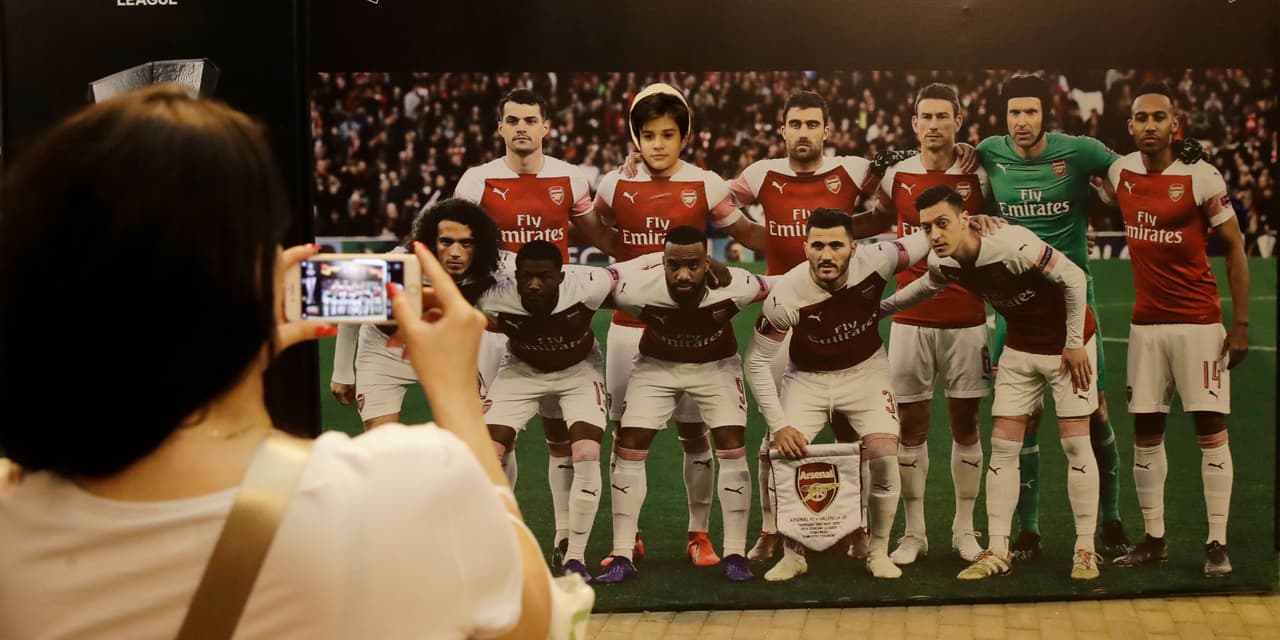 Ian y Sarah McGregor, hinchas del Arsenal, provienen de Kent, en el sur de Inglaterra. Estaban entre los pocos hinchas ya en Azerbaiyán