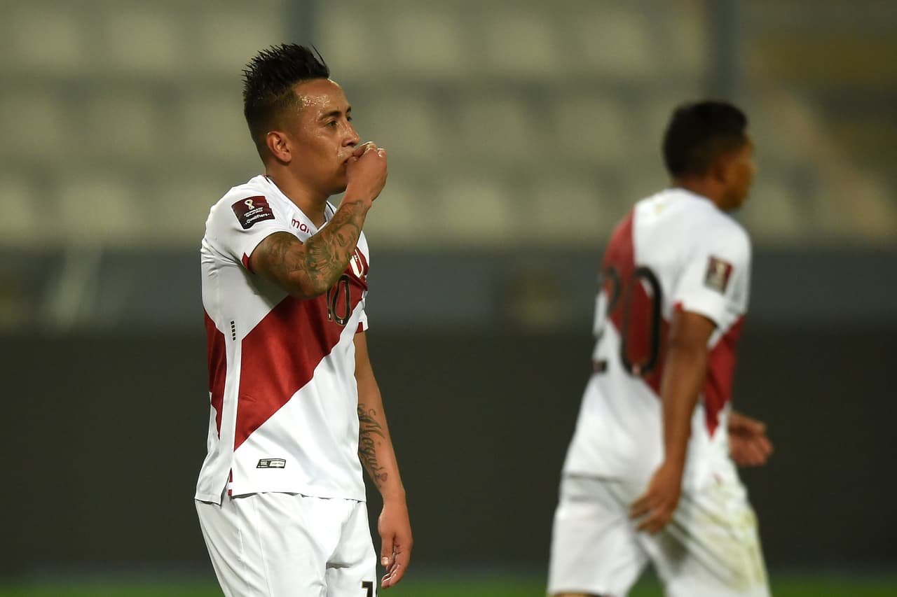 Un solitario gol de Christian Cueva fue suficiente para que el cuadro inca, dirigido por Ricardo Gareca, sume tres puntos de oro y se meta en la pelea por un boleto a la Copa del Mundo de Qatar 2022.