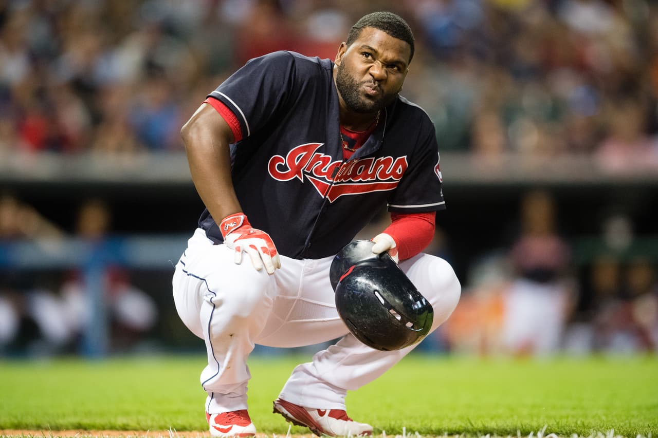 Aunque no está en el roster de 25 activos, el jardinero izquierdo Abraham Almonte jugó 67 partidos de la actual temporada, pero salió positivo por dopaje y fue sancionado. Aunque ya cumplió su castigo, el dominicano no pudo estar en postemporada como parte del castigo.