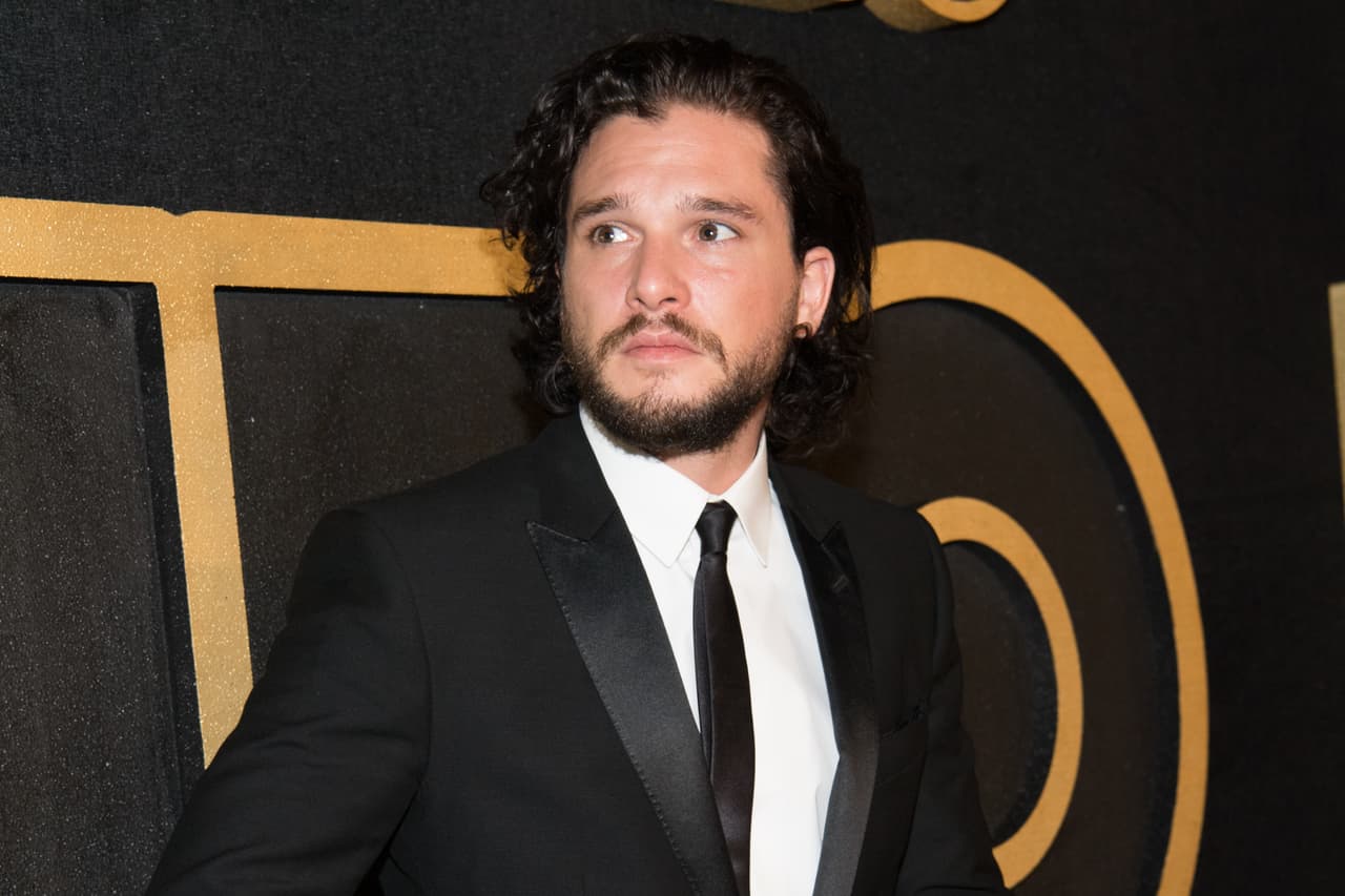 LOS ANGELES, CA - SEPTEMBER 17: Kit Harington arrives at HBO's Post Emmy Awards Reception at the Plaza at the Pacific Design Center on September 17, 2018 in Los Angeles, California. (Photo by Emma McIntyre/Getty Images)