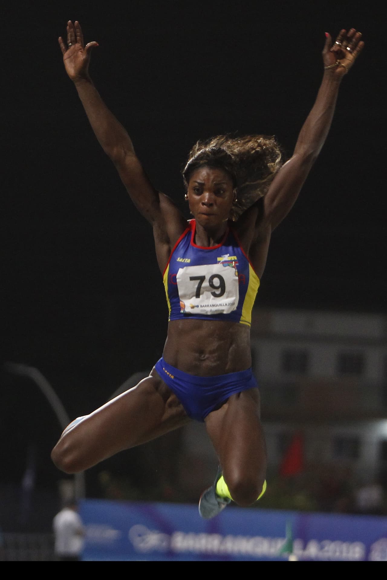 Fue así como la colombiana entró en la competencia de salto de longitud, en el que tiene experiencia a pesar de no competir ahí habitualmente.