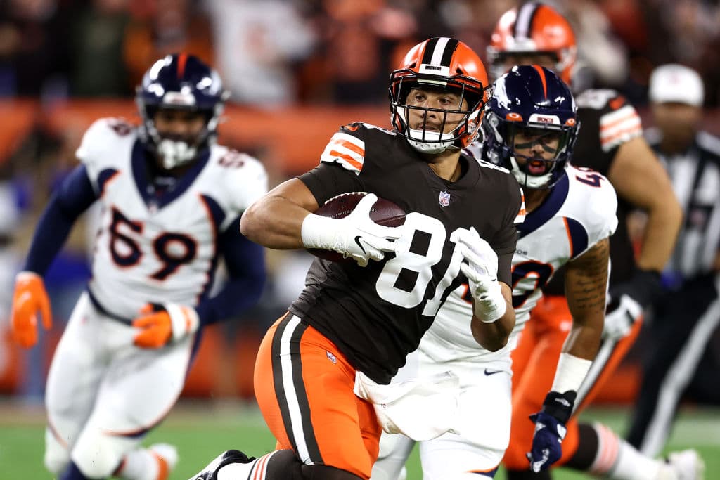 Cleveand tomó la ventaja desde el primer cuarto y se aseguró que eso se mantuviera hasta el final para asegurara el triunfo 14-17 sobre los Denver Broncos.