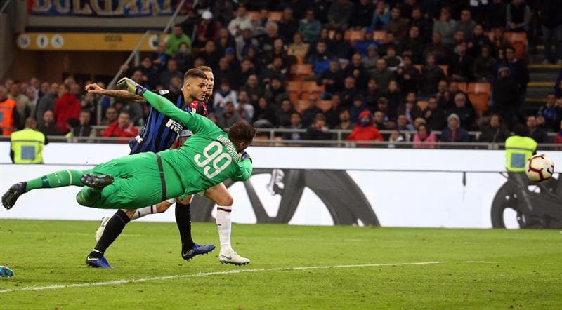 Icardi se confirmó una vez más como un goleador determinante para su equipo, justo cuando otros grandes de Europa necesitan tanto de figuras como él.