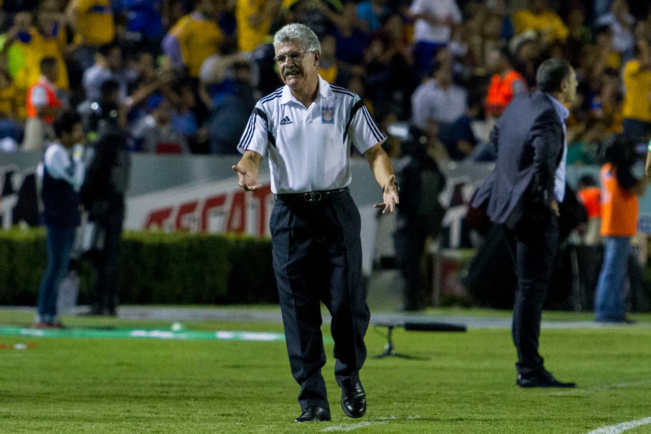 Tras derrota, Tuca mostró vergüenza