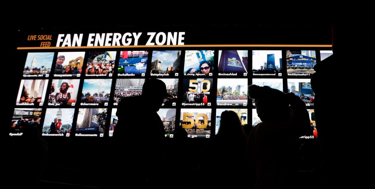 La fiesta ya empezó en San Francisco con motivo del Super Bowl 50, la gente se divierte en el NFL Experience, entre otras atracciones, he aquí las mejores imágenes.