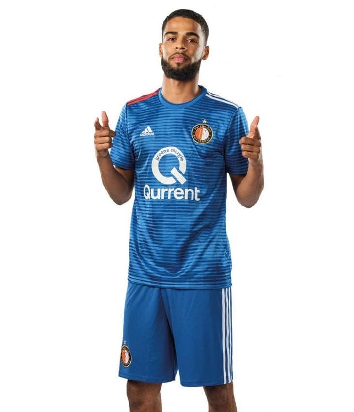 <b>Feyenoord Rotterdam <i>(Away) - </i></b>Holanda