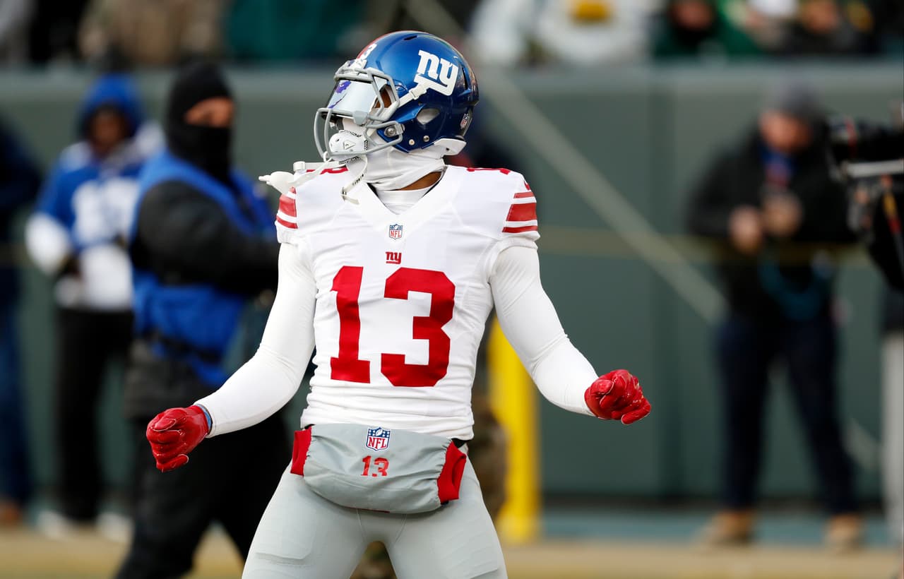 Odell Beckham Jr. solo atrapó cuatro pases para 28 yardas contra Green Bay.