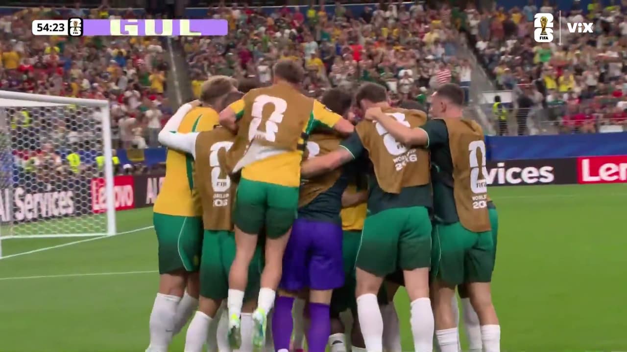 ¡Gol de Australia! Mohamed Hany marca en propia puerta y todo se iguala