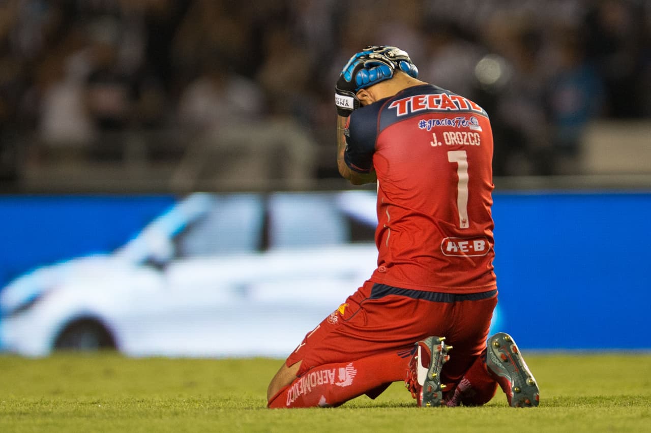 Jonathan Orozco fue de los titulares que poco pudo hacer por su equipo y solo sumó 48 salvadas.