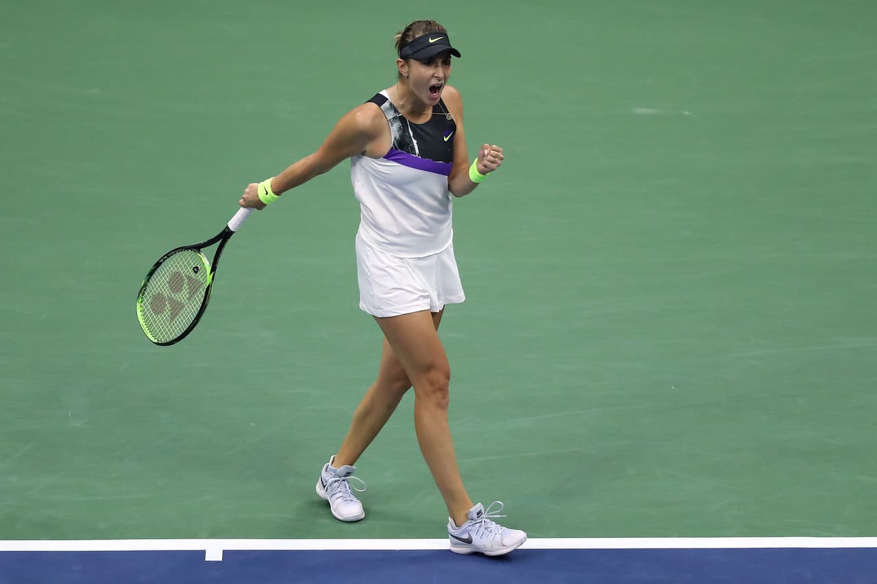 Belinda Bencic celebr´ó con euforia su pase a los Cuartos de Final.