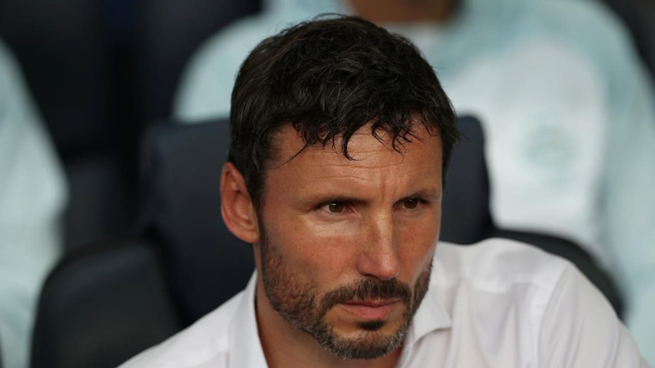 Mark Van Bommel es el nuevo director técnico del Wolfsburgo