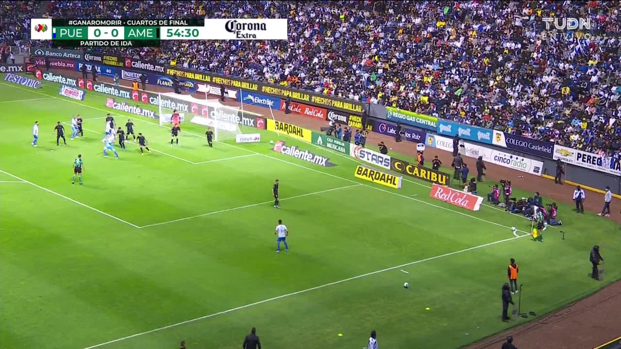 ¡TIRO ATAJADO! disparo por Fernando Aristeguieta.