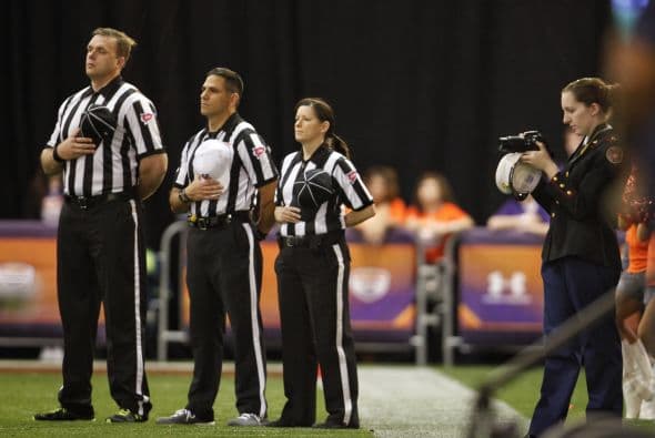 La Conferencia Nacional se impuso a la Conferencia Americana en el Tazón Latino IX y Hristo Stoichkov, para sorpresa de todos, fue reconocido como el MVP del juego, disfruta aquí de las mejores imágenes (Foto: Mario Castillo).