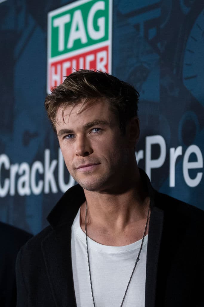 Los únicos capaces de pararle los pies son los Vengadores y el resto de superhéroes de la galaxia, que deberán estar dispuestos a sacrificarlo todo por un bien mayor. Capitán América e Ironman deberán limar sus diferencias, Black Panther apoyará con sus tropas desde Wakanda, Thor y los Guardianes de la Galaxia e incluso Spider-Man se unirán antes de que los planes de devastación y ruina pongan fin al universo.
<br>