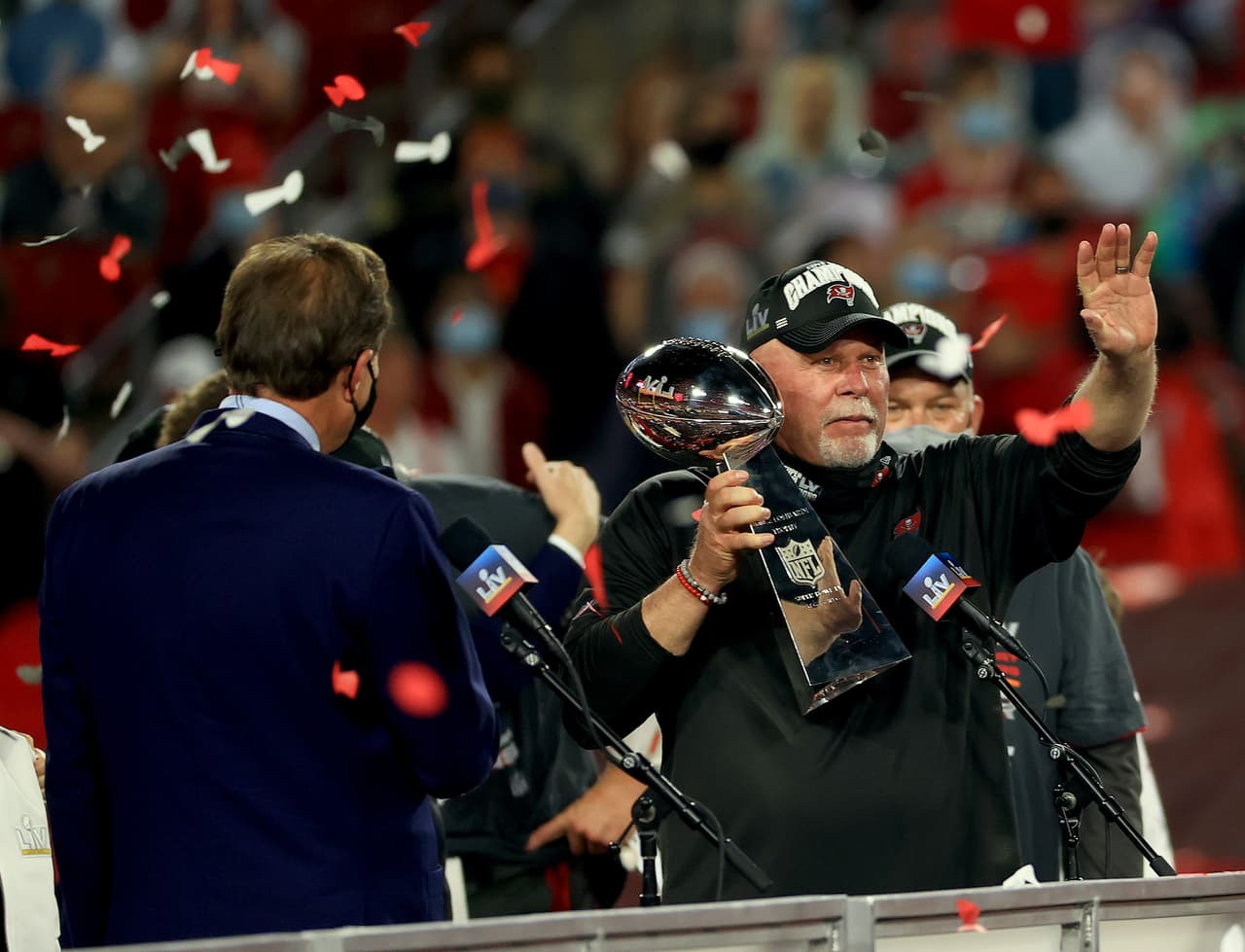 Arians dijo que él no tuvo responabilidad en la victoria de Buccaneers.