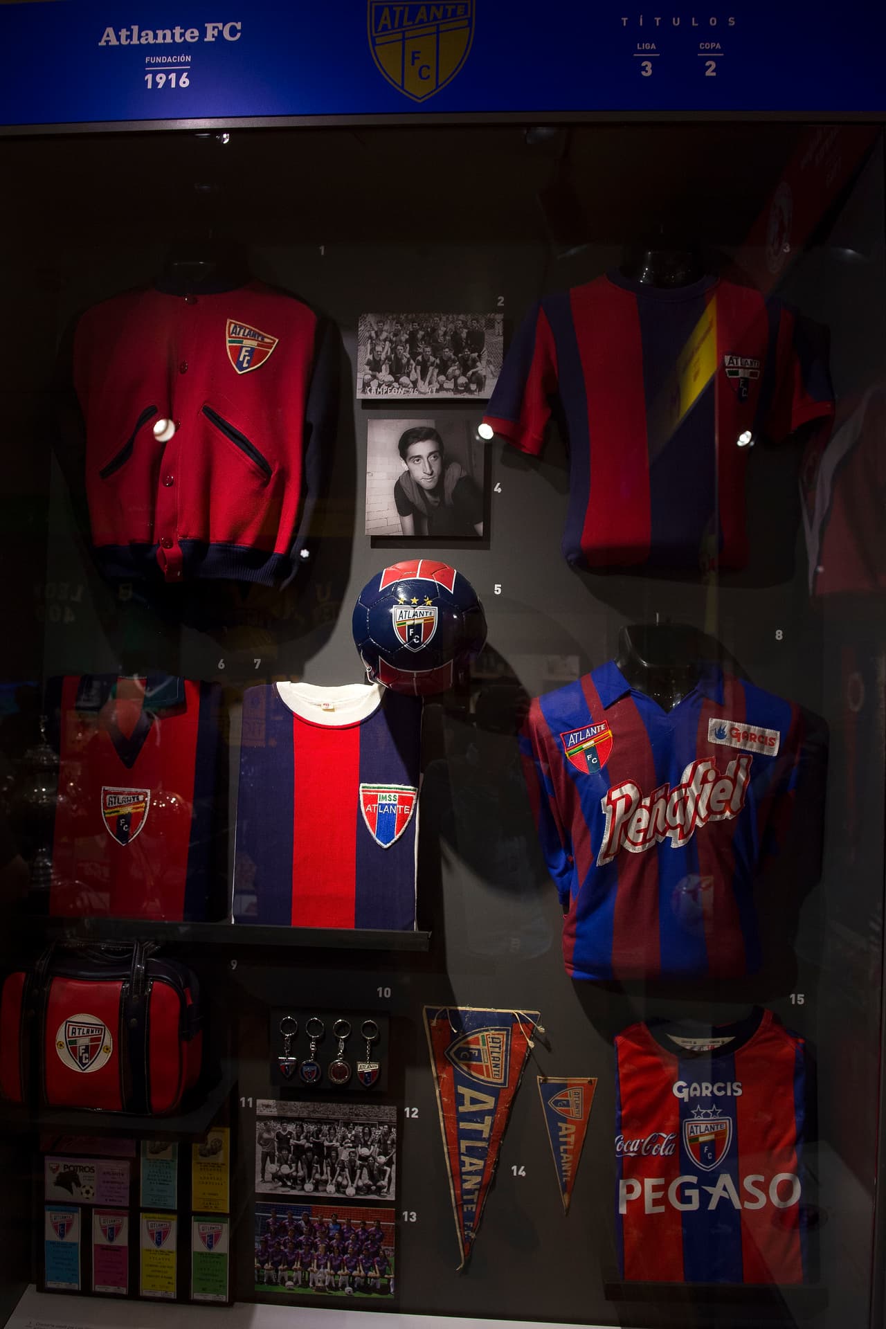 Los Potros del Atlante también tienen en su blaugrana más de 100 años de relatos.