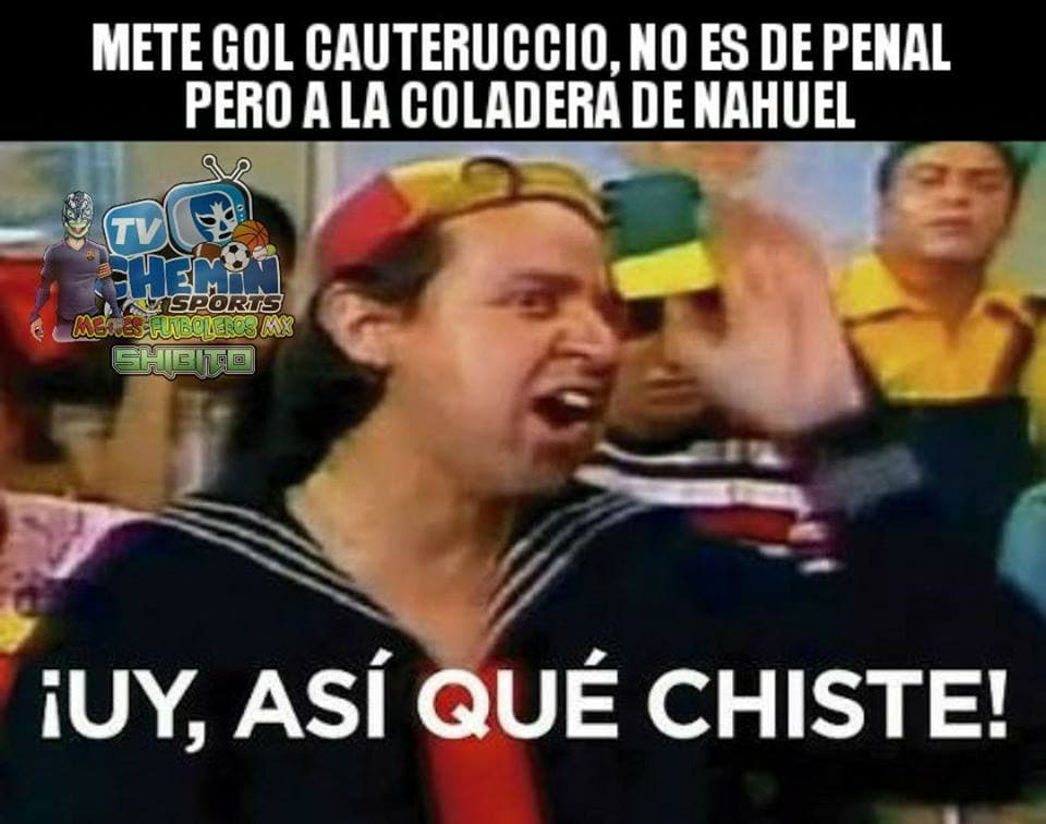 América no pudo ante un Monterrey con un hombre menos, Cruz Azul quedó fuera de la Liguilla y las Chivas fueron goleadas. Internet no perdona.